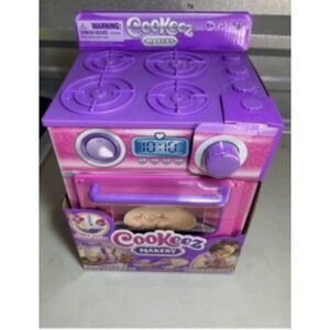 Cookeez Makery Oven Playset Cinnamon Treatz Pink Scented Plush New